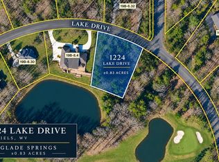 1224 Lake Dr, Daniels, WV 25832