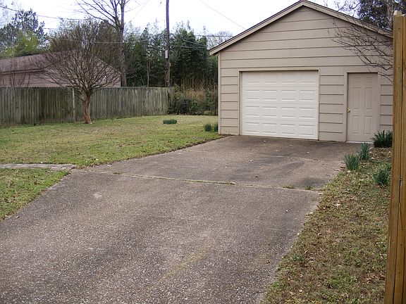 Garage/Back Yard