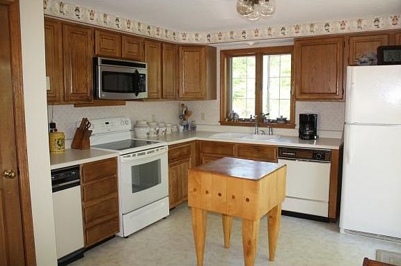 Bright sunny kitchen