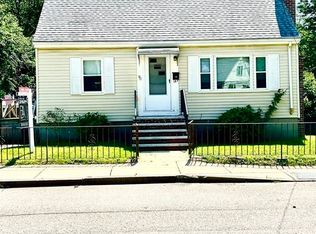 90 Sherrin St, Hyde Park, MA 02136