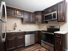 River Hill Apartments