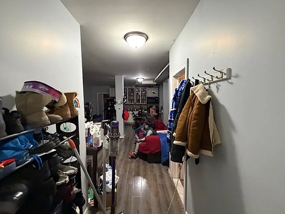 5th image of 64 Wadsworth Ter APT 1B