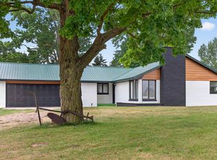 3925 Woods Rd, Gladwin, MI 48624
