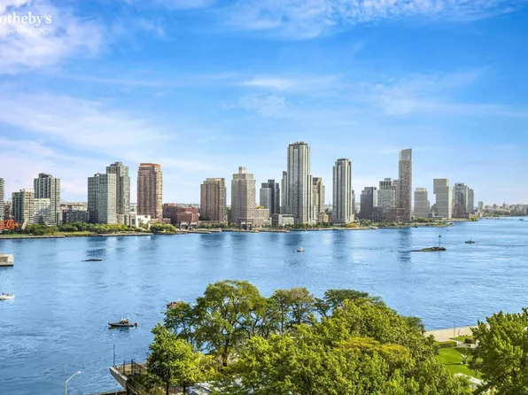 860 United Nations Plaza image 2 of 24