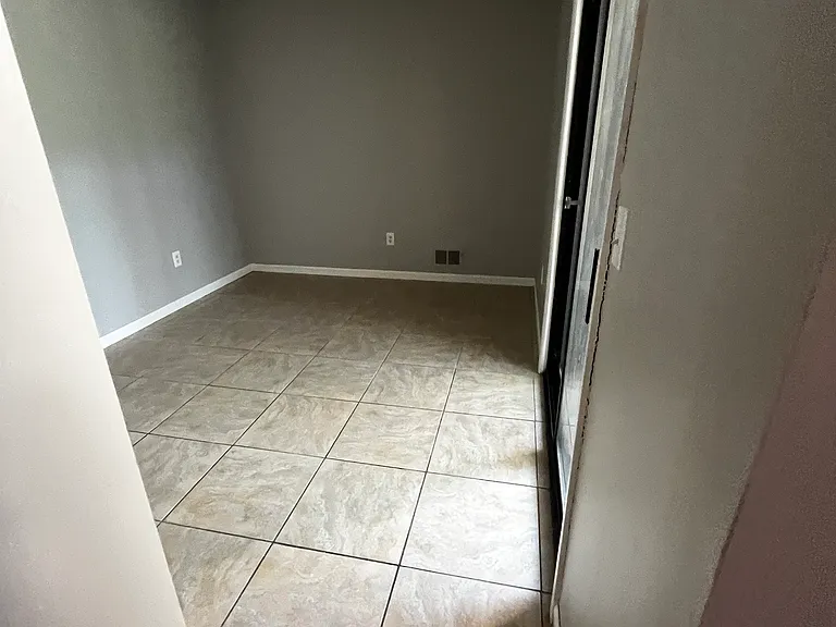 500 Goldthread Ct — Photo 14