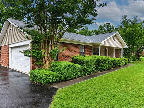 2nd image of 1007 Michael Ann Dr
