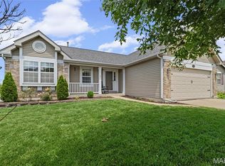 1225 Briarchase Dr, Lake Saint Louis, MO 63367