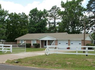 1451 Fm 946 N, Oakhurst, TX 77359