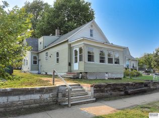 1720 N 33rd St, Omaha, NE 68111