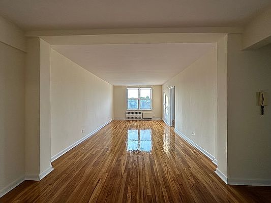1st image of 16201 Highland Ave #4B