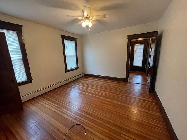 2nd image of 153 Park Rd #1