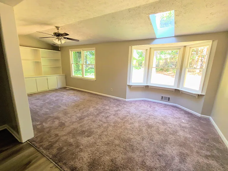 1843 Easter Cody Ct — Photo 4