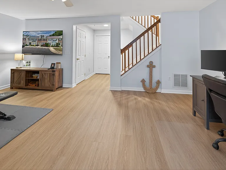 149 Quiet Waters Pl — Photo 19