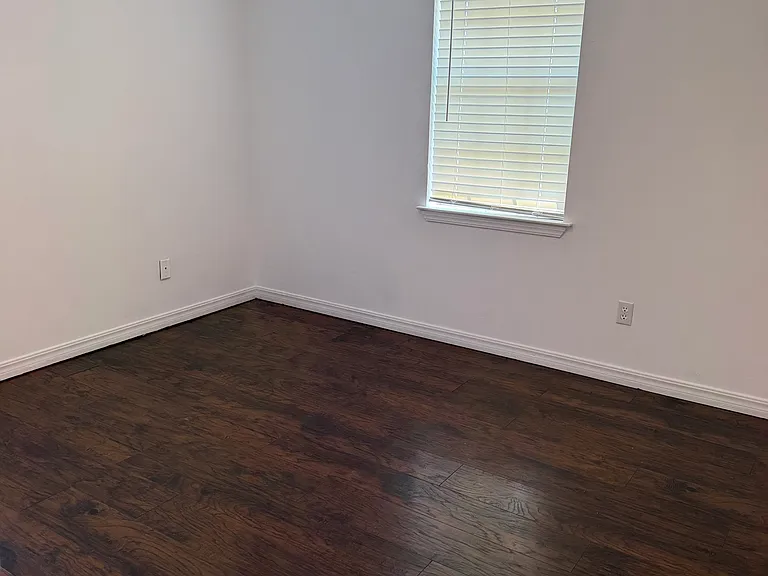2215 Donna Dr #2 — Photo 12