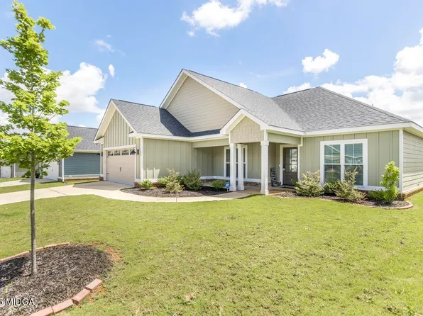 102 Sugar Creek Trl, Perry, GA 31069