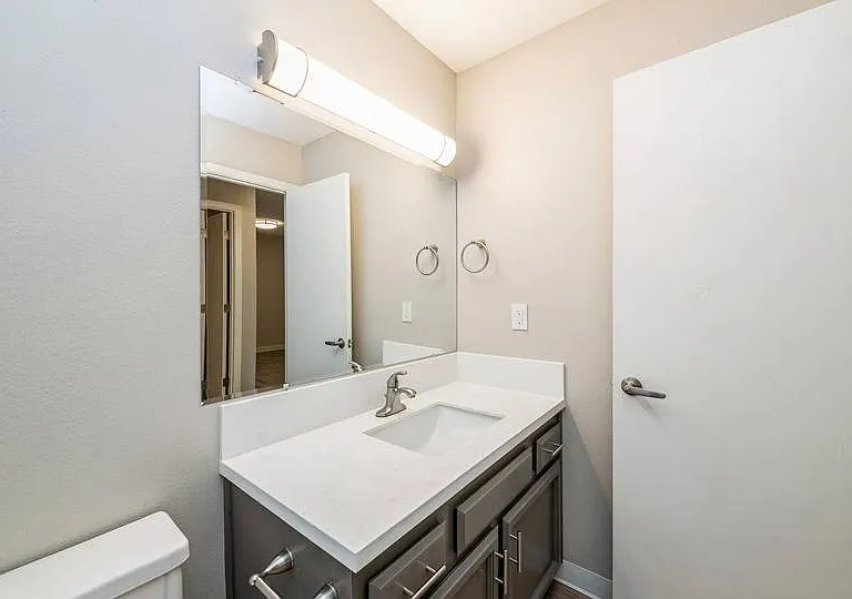 ReNew Rock Creek Townhomes — Photo 32