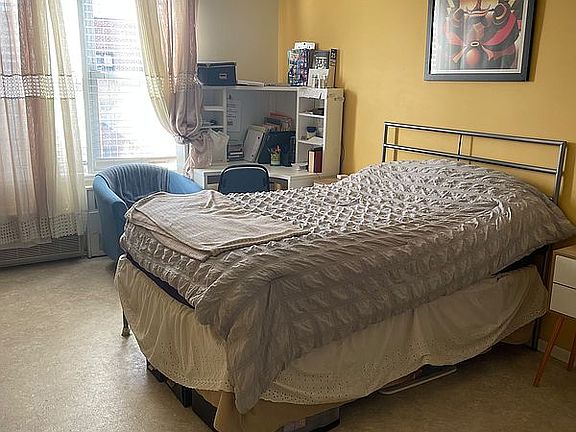 5th image of 10026 67th Rd APT 6E