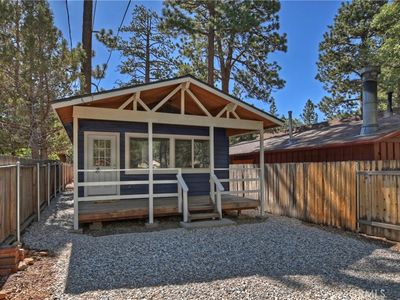 740 Riverside Ave, Sugarloaf, CA, 92386