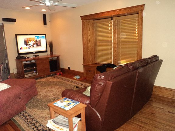 4th image of 513 Tallmadge Rd