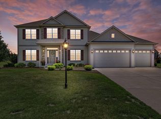 N43W22663 Victoria St, Pewaukee, WI 53072