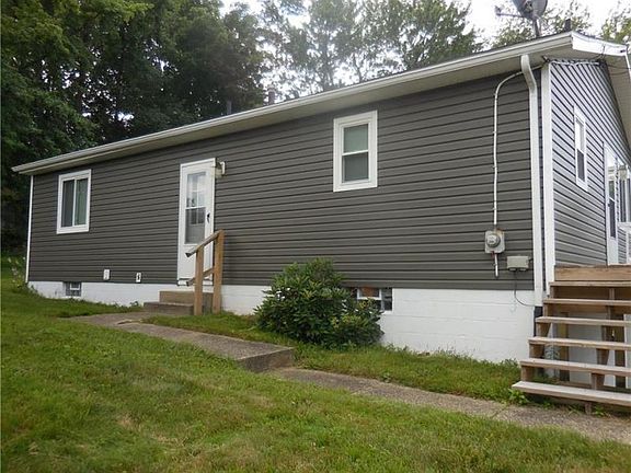 3rd image of 1240 Tonawanda Ave