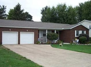 4886 Old Sterrettania Rd, Erie, PA 16506