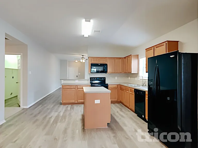 209 Brahma Way — Photo 8