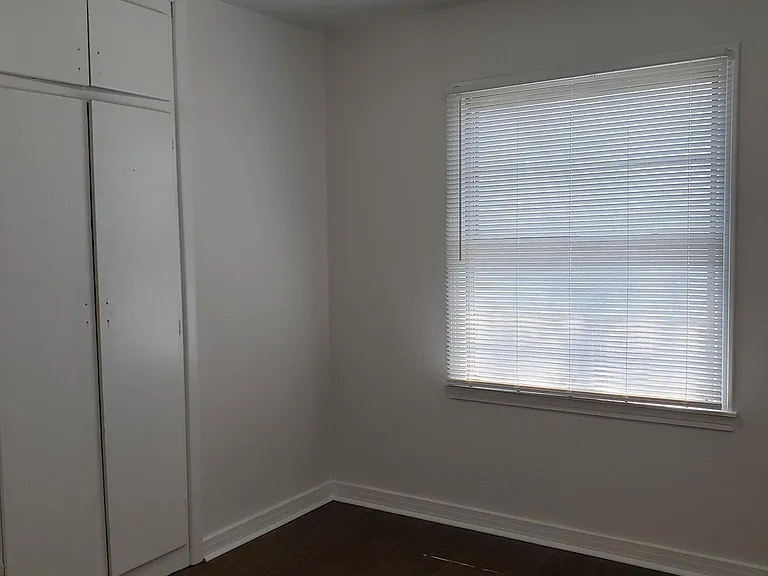 4256 Standish Rd — Photo 22