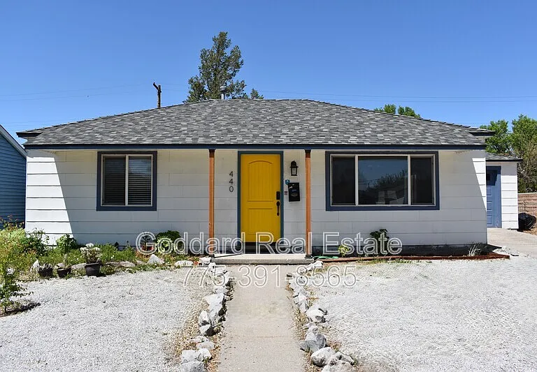 440 K St — Photo 1