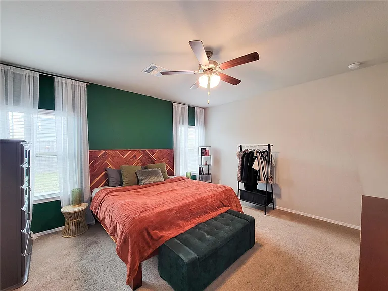 24802 Winema Woods Ln — Photo 17