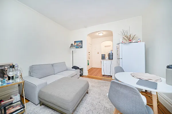 Rented by Living New York | media 4