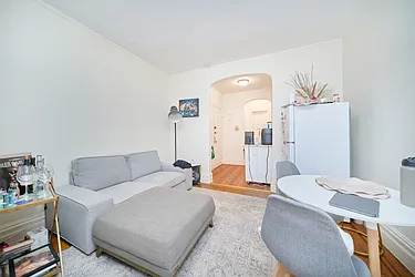 Rented by Living New York
