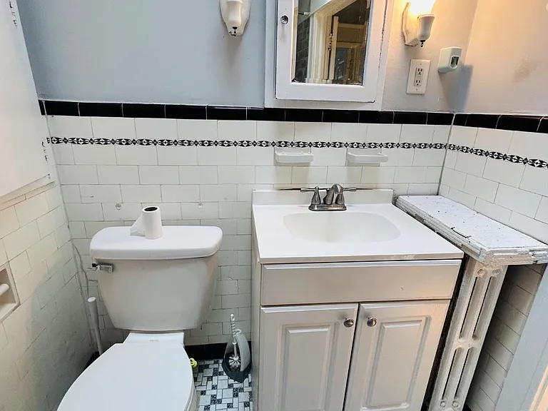 244 Huntley Rd — Photo 12