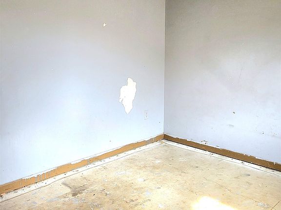5th image of 3382 Woodhollow Dr #3382/3384