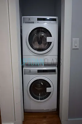 Rented by Uptown Flats LLC | media 10