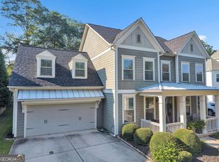 7016 Dove Point Ln, Hoschton, GA 30548