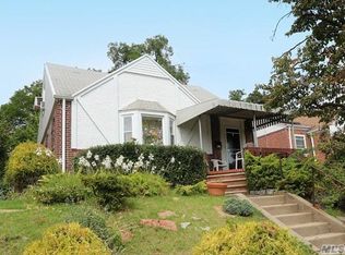 20615 Whitehall Ter, Queens Village, NY 11427