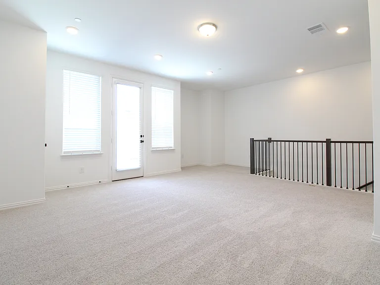 1227 Doris May Dr — Photo 42