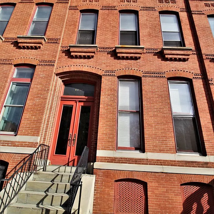 1621 Park Ave.