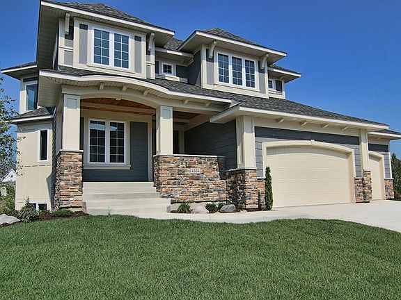 2nd image of 4554 Trillium Dr N