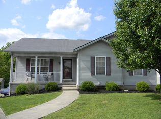 426 Waycross Dr, Winchester, KY 40391