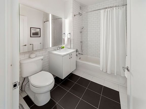 4th image of 70 Pine St APT 2409