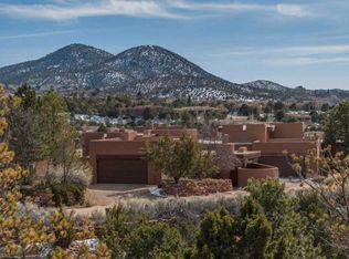 786 Calle Altamira, Santa Fe, NM 87501