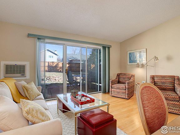 3rd image of 663 W Aspen Way