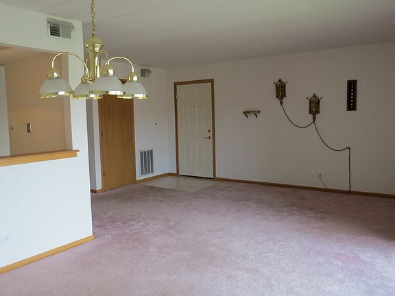 4th image of 4910 W 134th Ct APT 108