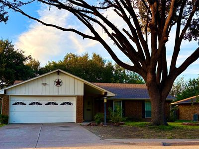 105 Tanglewood Ln, Waxahachie, TX, 75165