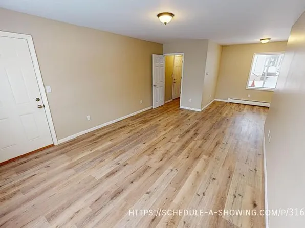 1431 Lincoln Ave APT 2, Marquette, MI 49855