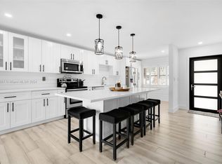 15064 SW 127th Circle Pl S, Miami, FL 33186