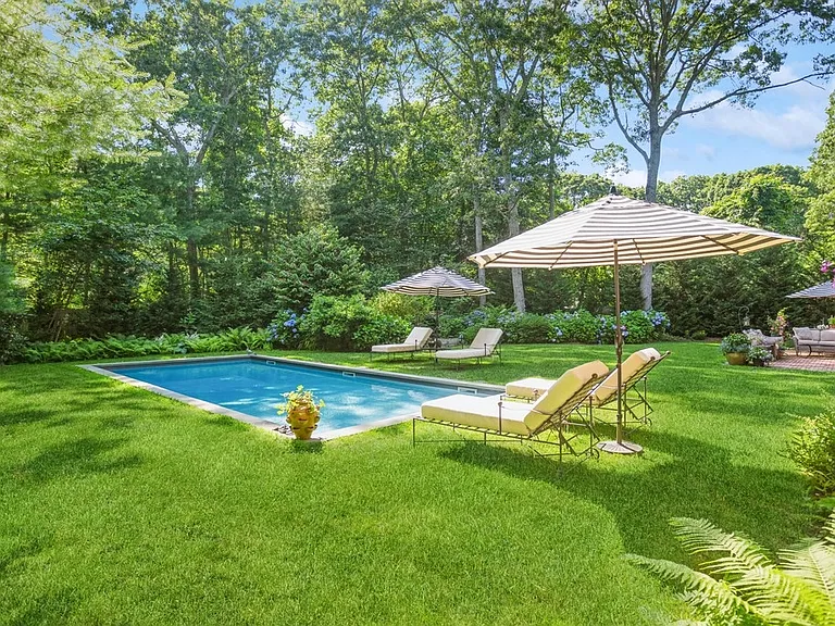 268 Abrahams Path — Photo 1