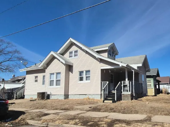 1129 20th Ave, Rock Island, IL 61201